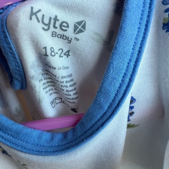 Kyte Baby BlueBonnet Floral Bubble Romper Size 18-24M GUC - Picture 4 of 7